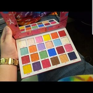 Jeffree Star Jawbreaker palette